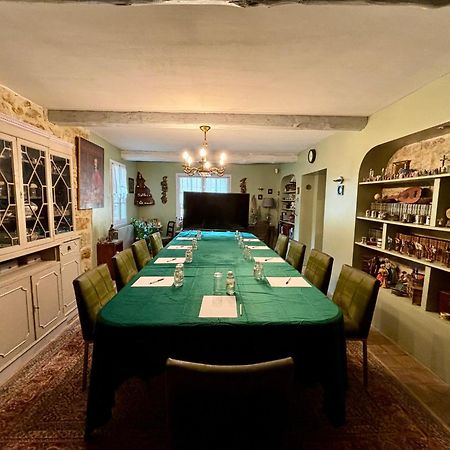 Bed and Breakfast Domaine Du Commandeur Mondragon Exterior foto